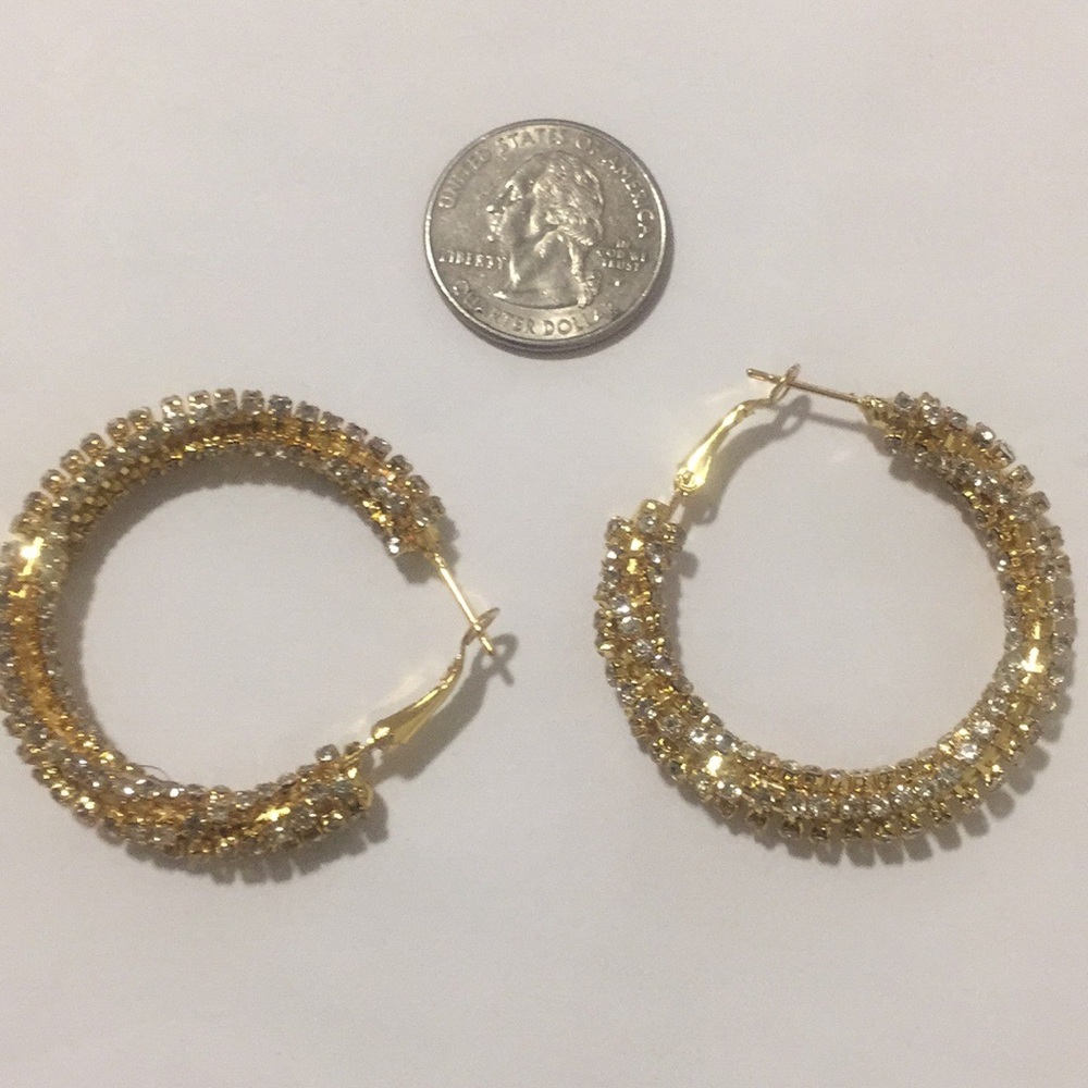 Loop earring